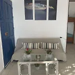 فيلة Konstantina